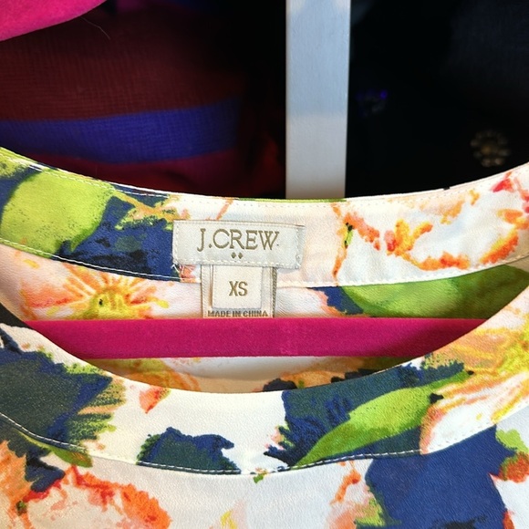 J Crew white/navy/peach/green flower print sleeveless top size XS​ - Picture 2 of 3